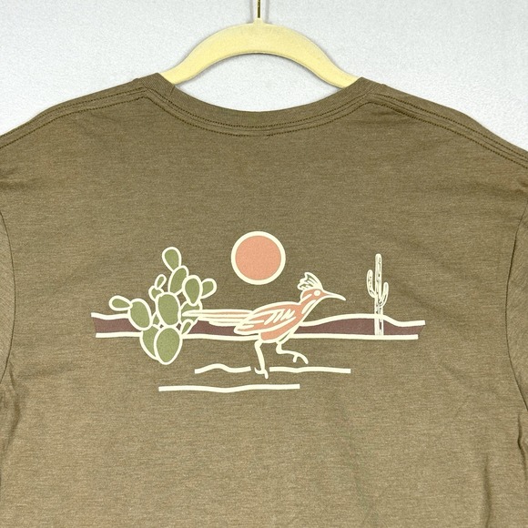 Poncho Shirt Mens Medium Desert Run Graphic Tee Outdoors Austin Texas T-Shirt - Picture 6 of 8